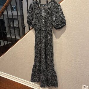 Old Navy Black and White Ruffled Maxi Dress